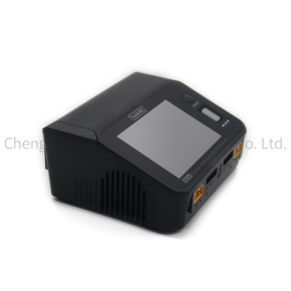 ToolkitRC M6DAC AC 200W DC 700 - огляд і ціна Toolkitrc M6Dac Smart Charger